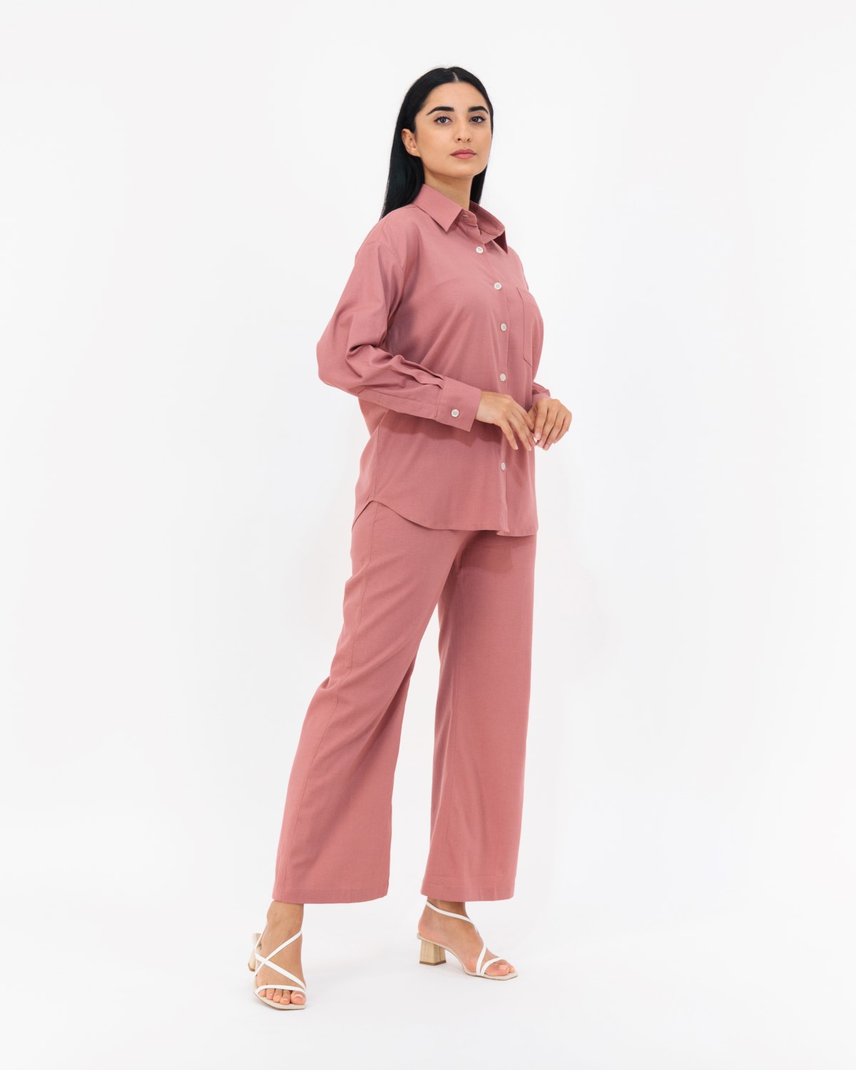 DressingSimple-8_Fullbody_RAW_5 (Custom)