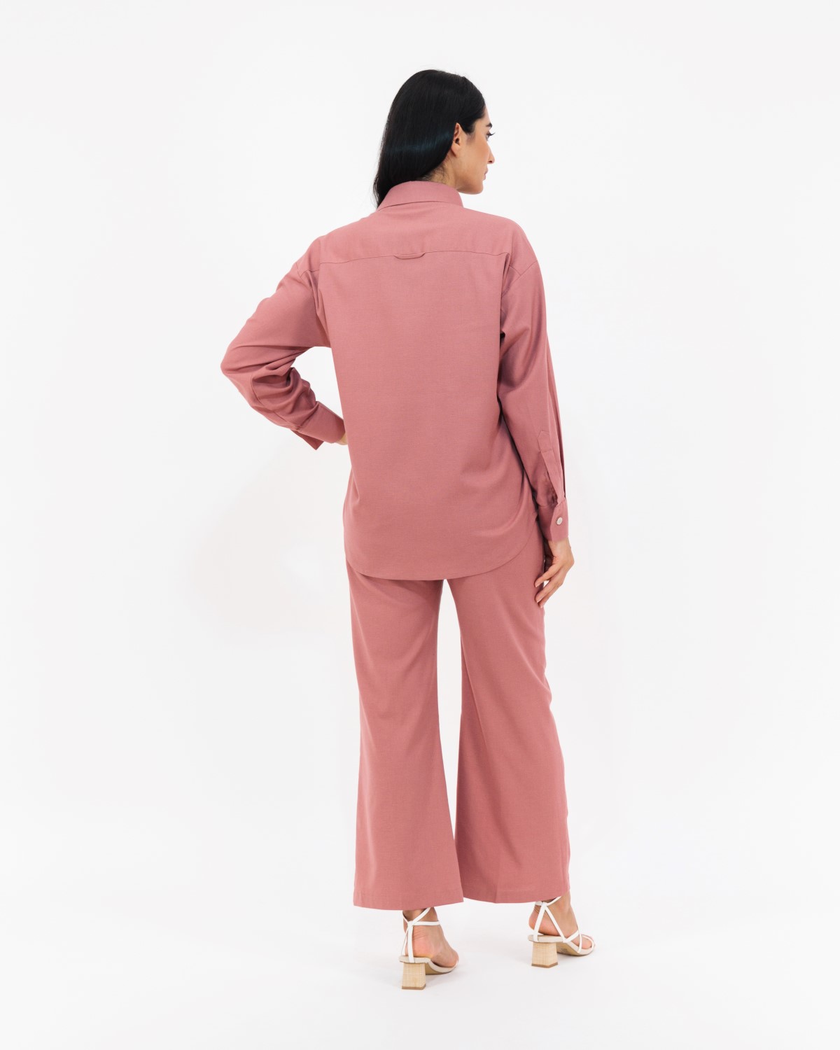 DressingSimple-8_Fullbody_RAW_7 (Custom)